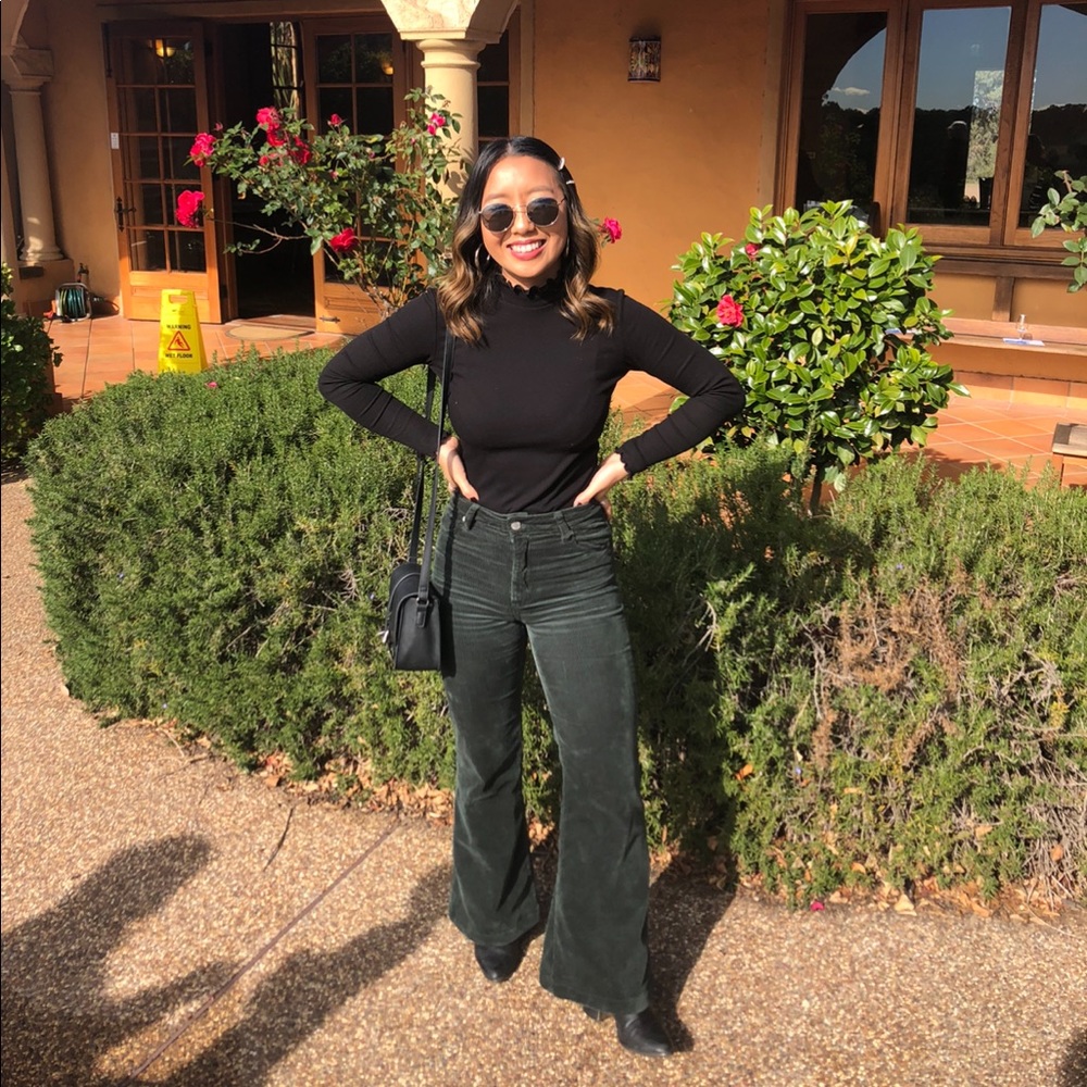 Meet your Posher, Mickaela